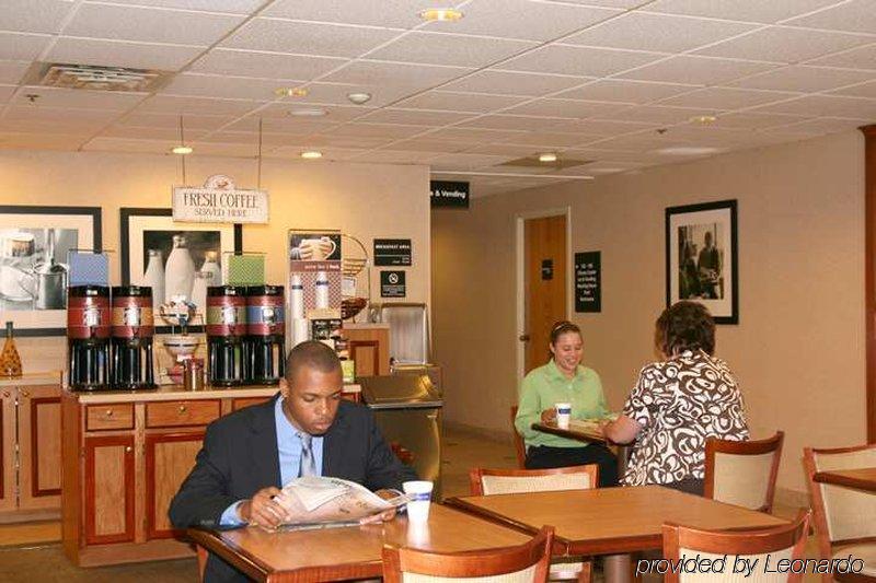 Baymont By Wyndham Southfield/Detroit Hotel Restoran foto